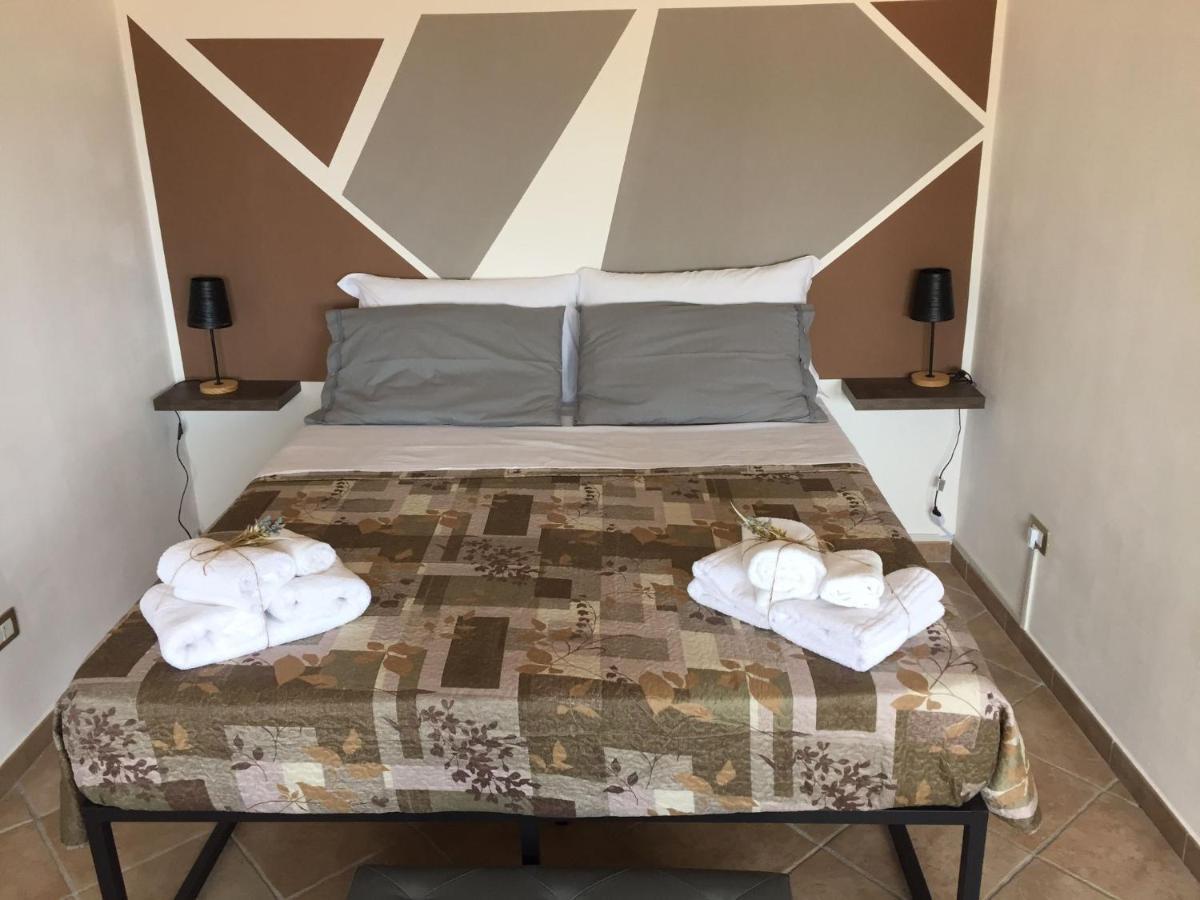 The Loft Bed & Breakfast เรจโจ ดี คาลาเบีย ภายนอก รูปภาพ